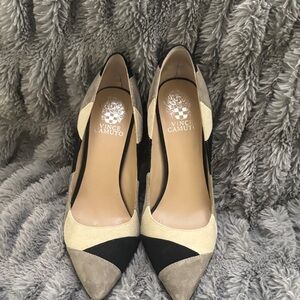 Vince Camuto Black and Cream Patchwork Heels